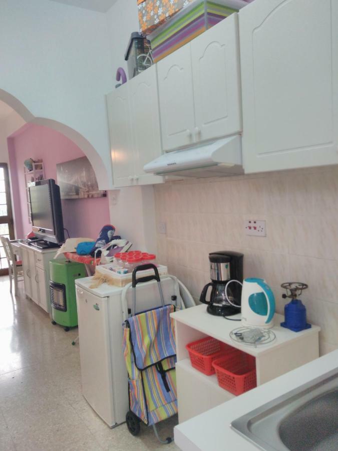 Yiota'S Cute Studio Pafos Zewnętrze zdjęcie